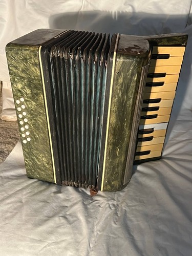 Fisarmonica vintage non