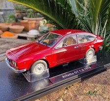 modellino auto scala 1/18 alfa