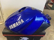 serbatoio yamaha R 1 da sistemare