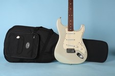 2011 fender stratocaster - 2011,