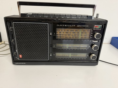 Grundig satellite 2000 - grundig,