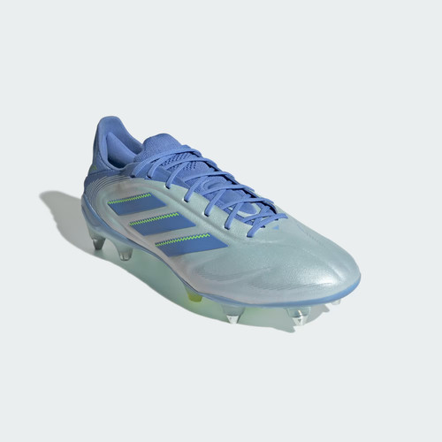 Nuove scarpe calcio - nuove,