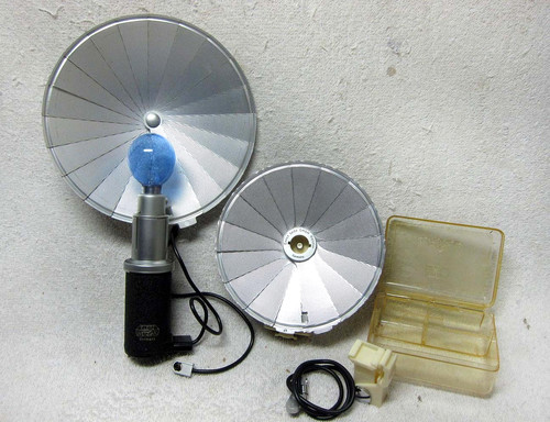 Due unità flash vintage - unità, leitz