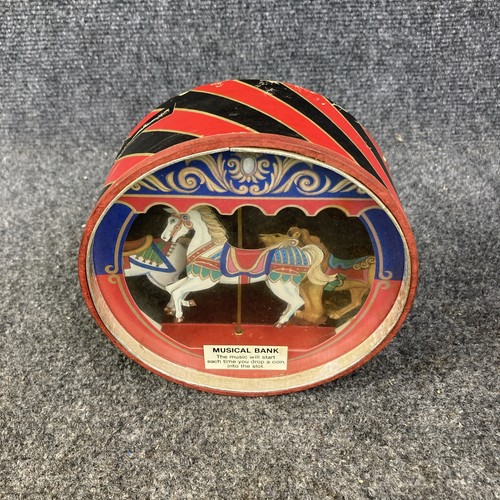 Vintage otagiri japan carousel - vintage,