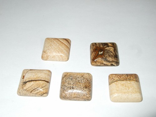 Cabochon pietra - -,