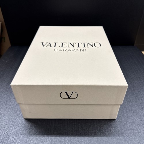Autentica scatola per scarpe