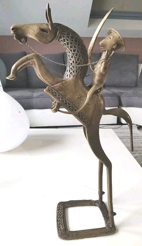 Grande sculpture