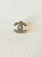 CHANEL Boucle d'oreille
