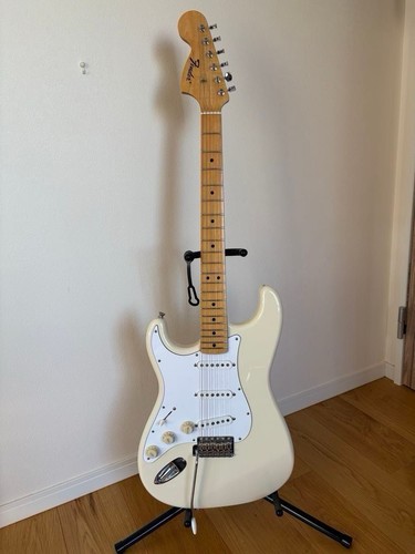 Fender japan stratocaster - fender,