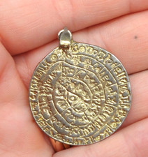 CIONDOLO ETNICO MEDAGLIETTA DORATA CON SIMBOLI