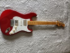 SQUIER BY FENDER STRATOCASTER KOREA 1991 CON DIVERSI UPGRADE