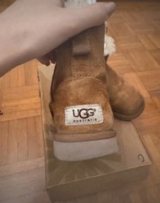 UGG Mini Bailey Bow II Stivali da Donna - Chestnut, EU 36