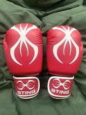 GUANTONI DA BOXE STING ARMADILLO 12 Oz ROSSI NUOVI