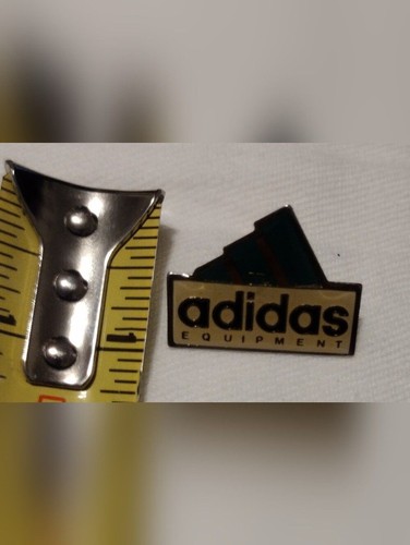 Spilla smaltata adidas - smaltata,