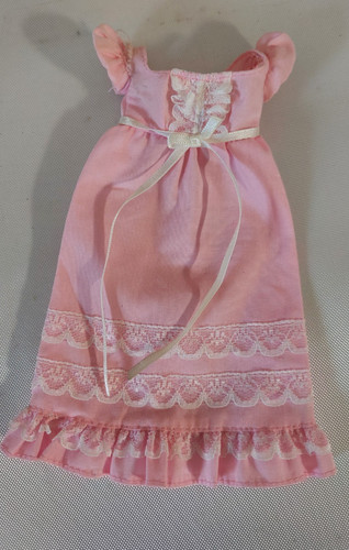 Barbie schiacciamoci outfit - barbie,
