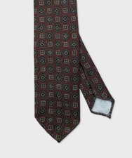 Arcuri three pleated wool and