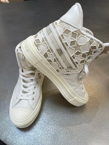 Christian dior walk - christian,