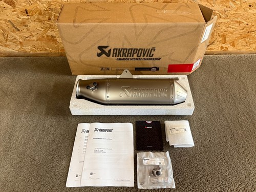 Akrapovic scarico marmitta