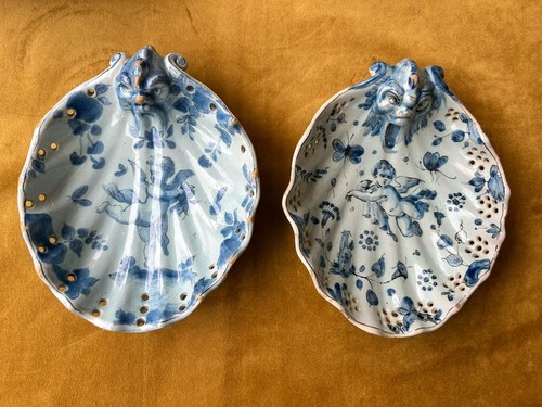 Antica coppia piatti - , a