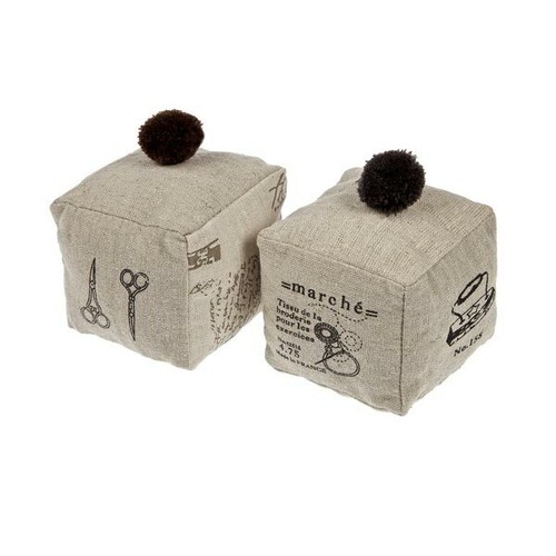 Puntaspilli per sarta design - puntaspilli,