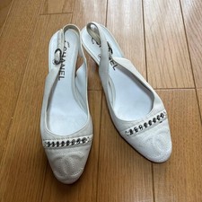 CHANEL Sandali bianchi bijou