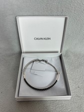 Collana Calvin Klein, decorata