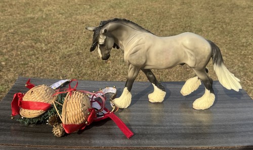 Cavallo modello natalizio