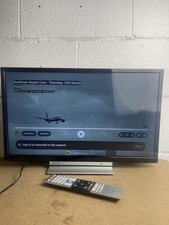 Toshiba 24" Smart TV DVD