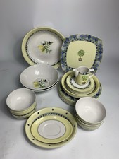 Royal Doulton "Carmina" Set di piatti al limone [b.DQ]