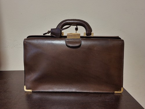 Borsa medica pelle - in, 70