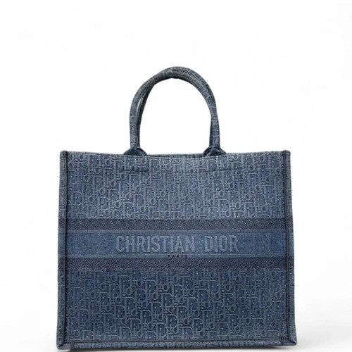Dior cannage stitch - cannage, book