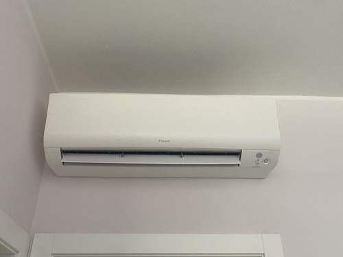 Daikin 18000btu 240v - daikin,