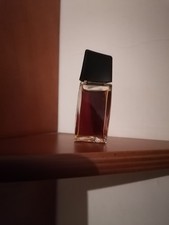Guess By Georges Marciano