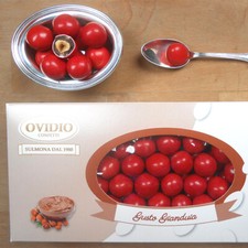 Confetti rossi nocciola