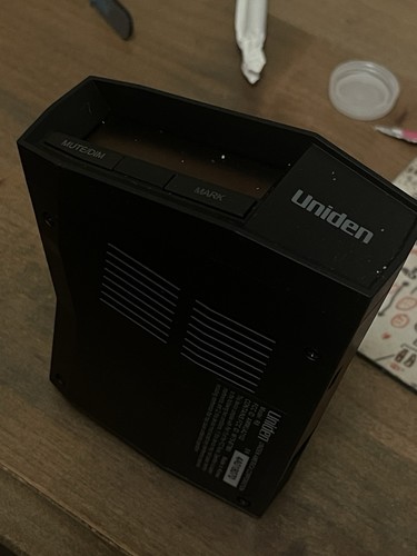 Uniden desktop radio - uniden,