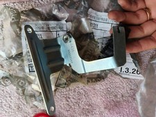 ORIGINALE 51901311 1x STAFFA COPERCHIO VANO MOTORE FIAT DUCATO 2014 BOXER JUMPER