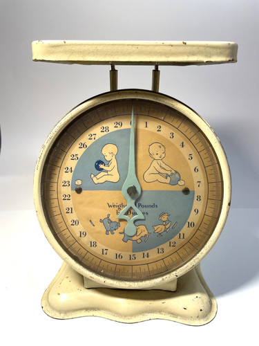 Bilancia vintage bambino asilo