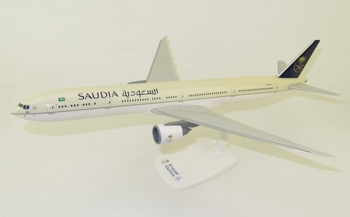 Saudia boeing 777 300 - 777-300, scala