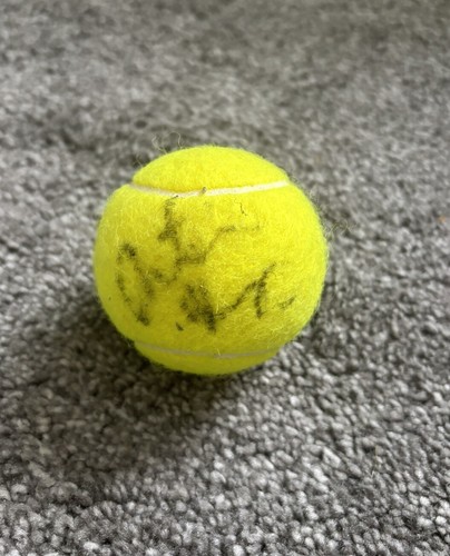 Palla tennis firmata - da,
