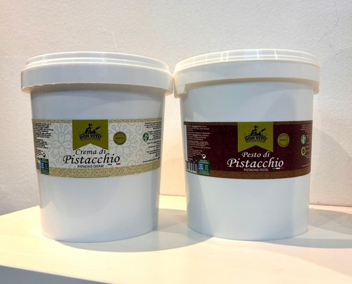 Crema pistacchio pesto di - &,