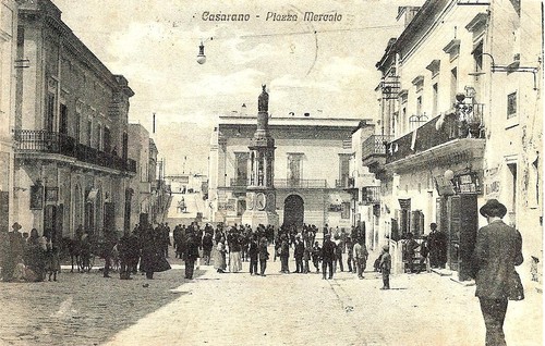 Casarano piazza mercato - -,