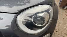 Faro proiettore anteriore