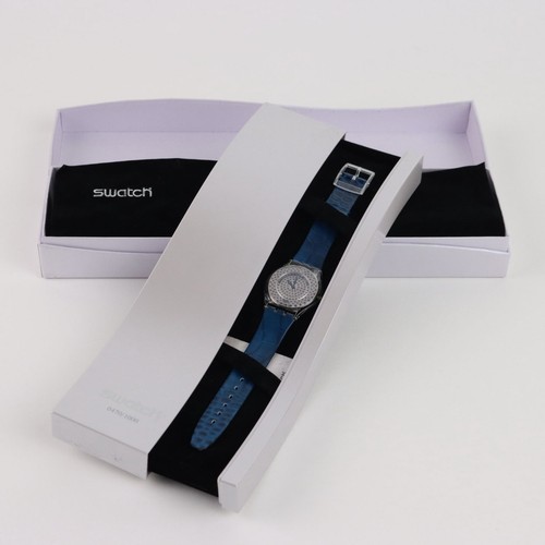 Swatch skin blu lustrous bliss - skin,