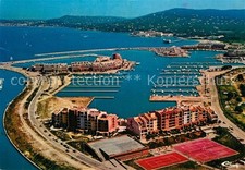 Cogolin Fliegeraufnahme Hafen