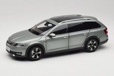 ZMR000005GRU Skoda Octavia
