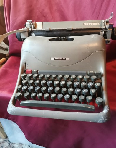 Macchina scrivere olivetti - scrivere,