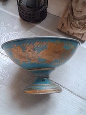 1  Ancienne corbeille de