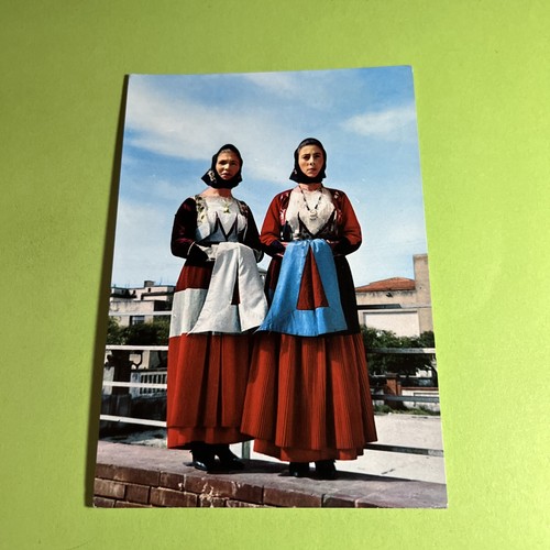 Costumi sardi fonni nuoro - costumi,