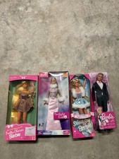 Lotto 4 bambole Barbie e Ken