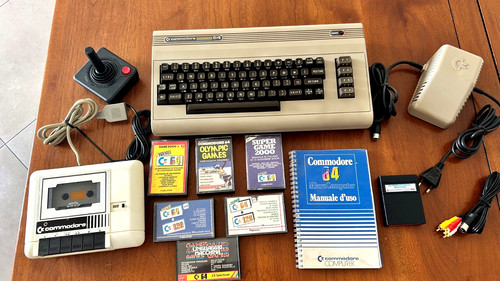 Commodore biscottone - 64, +